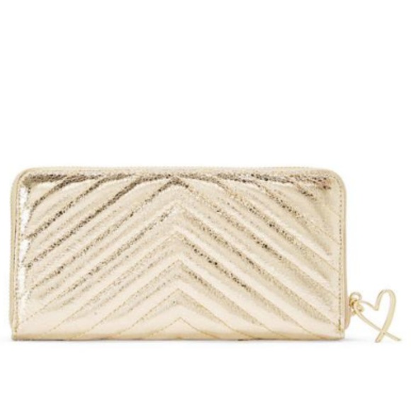 NEW Victoria's Secret V Quilted Continental Wallet - Picture 4 of 12